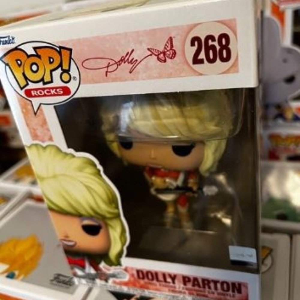 Funko pop! Dolly Parton * Mint condition